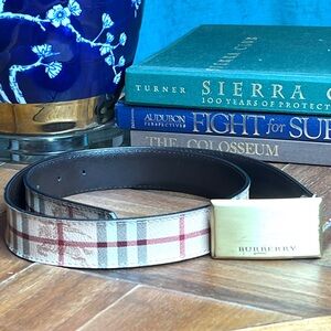 Men’s Burberry Belt with Gold Buckle (Size 36/90)